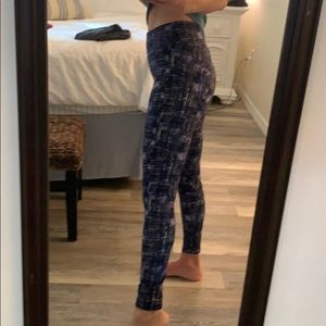 Super soft purple leggings.